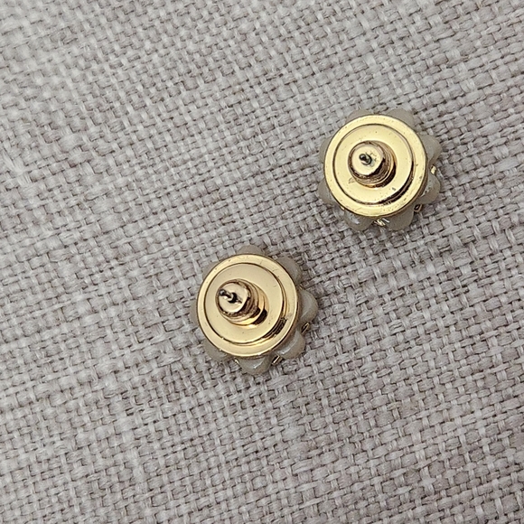 Tory Burch Gold and Cream Resin Logo Stud Earrings - Picture 4 of 6